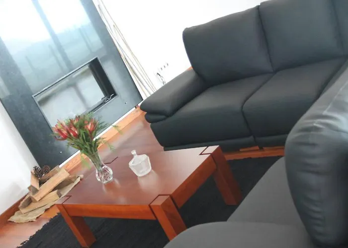 Super Luxury Views And Panoramic Lift Vila *