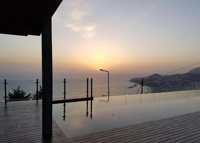 Super Luxury Views And Panoramic Lift