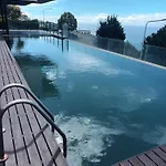 Super Luxury Views And Panoramic Lift Vila