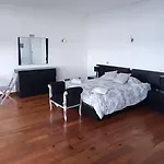 Super Luxury Views And Panoramic Lift Vila Funchal (Madeira)