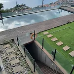 Super Luxury Views And Panoramic Lift Villa *
