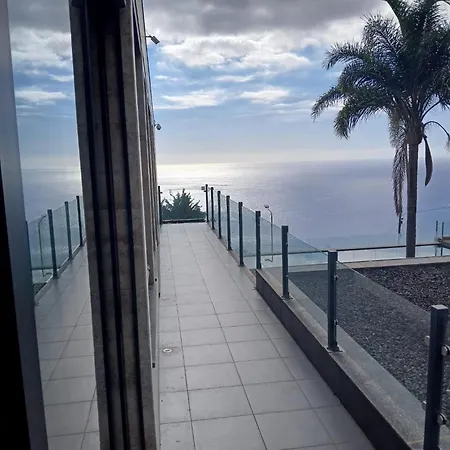 Villa Super Luxury Views And Panoramic Lift *