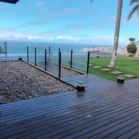 Villa Super Luxury Views And Panoramic Lift *