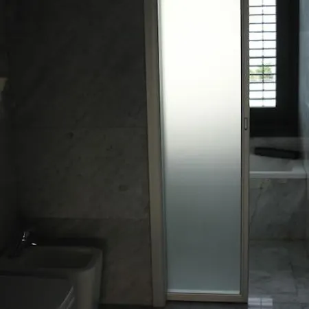 Villa Super Luxury Views And Panoramic Lift *